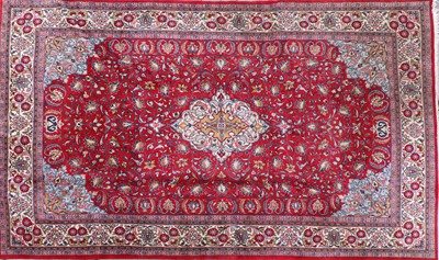 Lot 432 - A wool rug