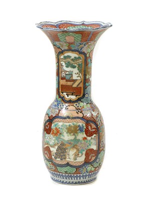 Lot 388 - A large floor standing Imari vase