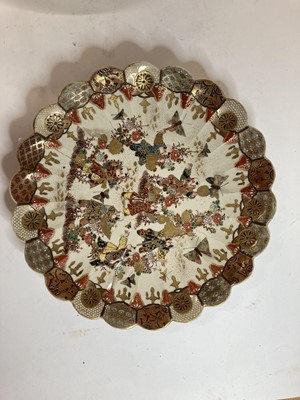Lot 90 - A collection of six Japanese Satsuma ware plates