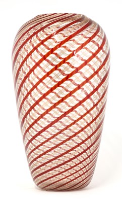 Lot 514 - A Murano glass vase