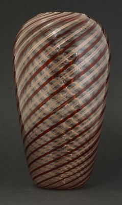 Lot 514 - A Murano glass vase