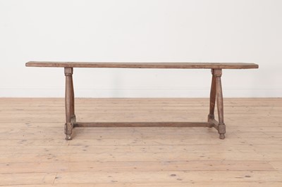 Lot 273 - An oak bench