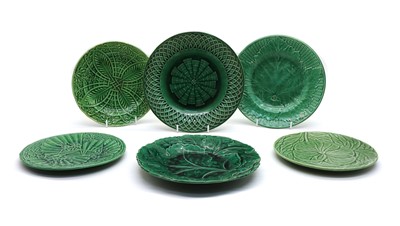 Lot 96 - A collection of Majolica pottery cabinet plates