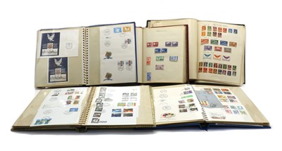Lot 166 - A Swiss collection of stamps and covers