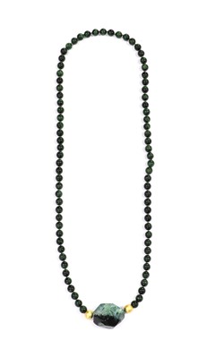 Lot 150 - A tiger's eye bead necklace