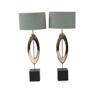 Lot 495 - A pair of contemporary 'Manhattan' table lamps