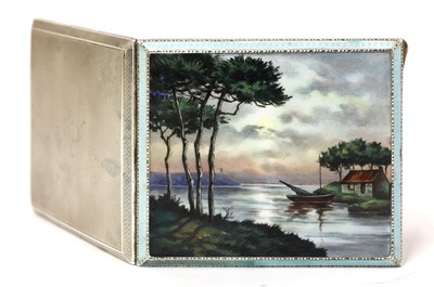 Lot 147 - An Art Deco silver and enamelled cigarette case