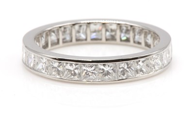 Lot 383 - A diamond set full eternity ring