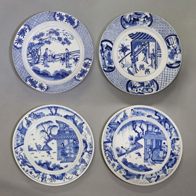 Lot 24 - A collection of four Chinese blue and white plates