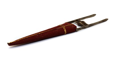 Lot 133 - An Indian steel push dagger or Katar