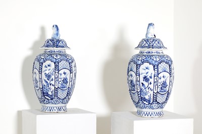 Lot 55 - Two pairs of delftware blue and white vases