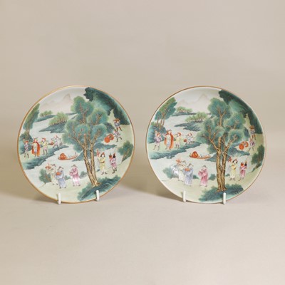 Lot 94 - A pair of Chinese famille rose saucers
