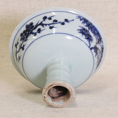 Lot 13 - A Chinese blue and white stem cup