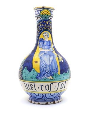 Lot 80 - An Italian Maiolica vase