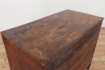 Lot 558 - A Biedermeier burr elm commode