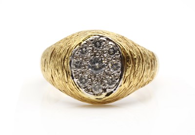 Lot 398 - A gentlemen's 18ct gold diamond set signet ring