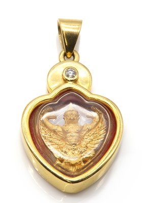 Lot 285 - A gold Phra Khrut Pha pendant