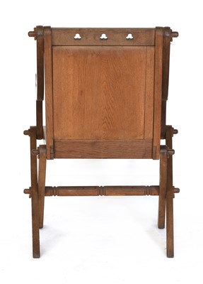 Lot 32 - An oak Glastonbury chair