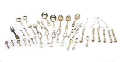 Lot 34 - A set of five George III Irish silver Fiddle pattern teaspoons