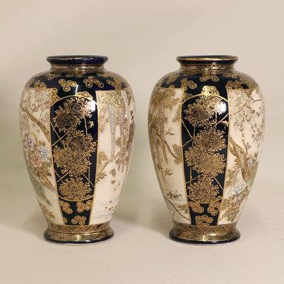 Lot 173 - A pair of Japanese Satsuma ware vases