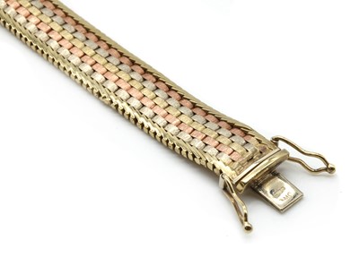 Lot 84 - A 9ct three colour gold brick link bracelet