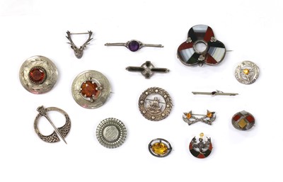 Lot 55 - A collection of Scottish jewellery