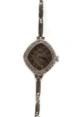 Lot 356 - A ladies' Art Deco Tempor diamond set mechanical cocktail watch