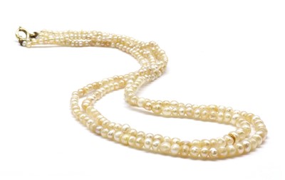 Lot 8 - A two row graduated pearl necklace