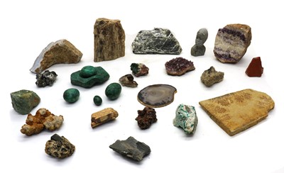 Lot 173 - A quantity of minerals and geological specimens