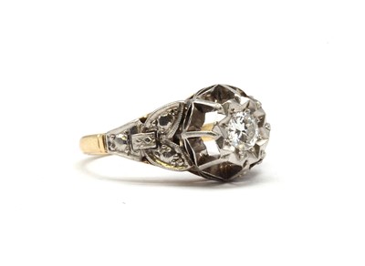 Lot 117 - A single stone diamond ring