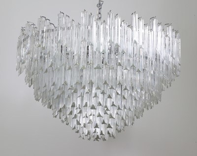 Lot 346 - A large six-tier hanging ceiling light