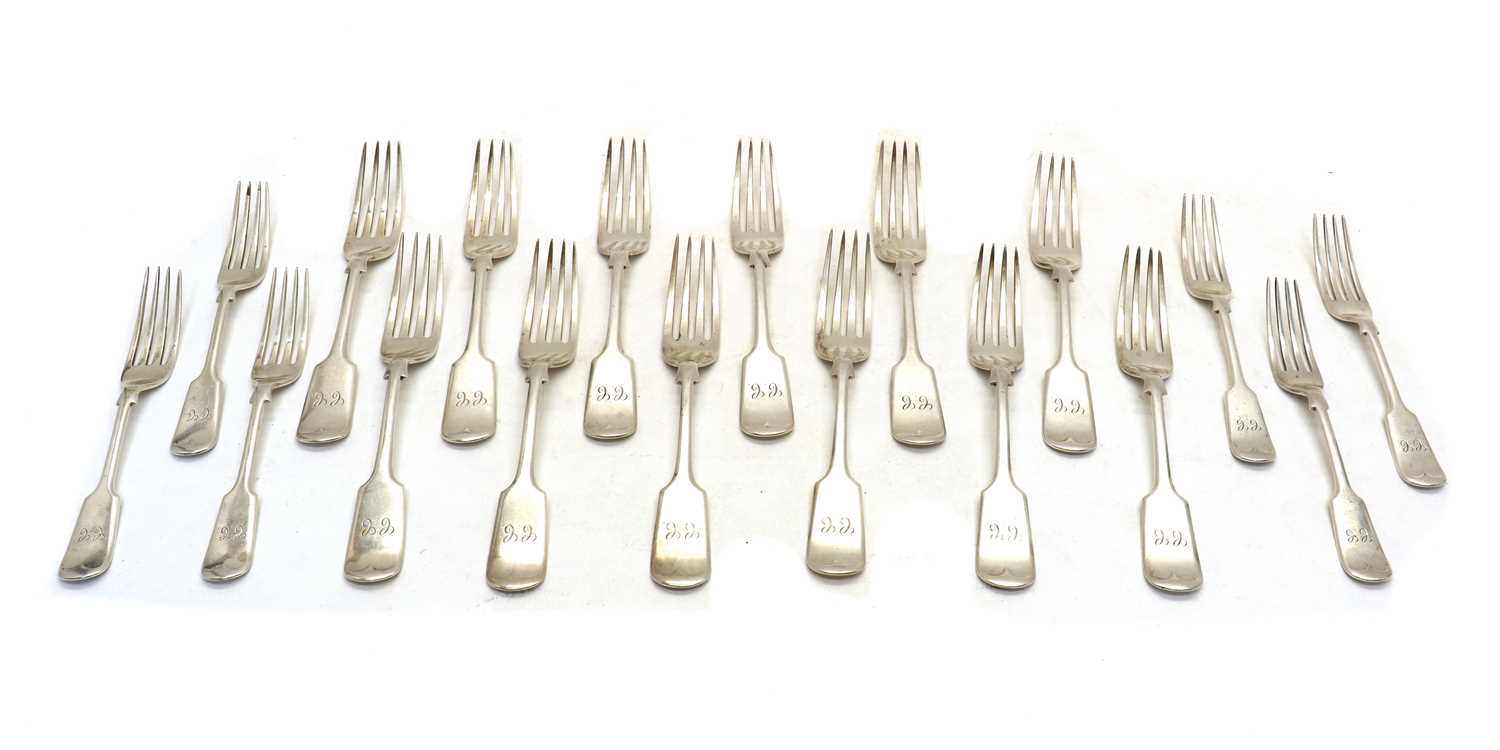 Lot 16 - A set of twelve silver Fiddle pattern table forks