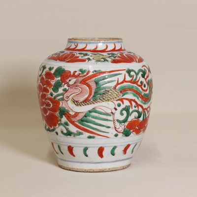 Lot 372 - A Chinese iron-red and green-enamelled jar