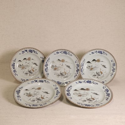 Lot 329 - A collection of Chinese export famille rose