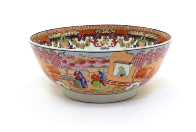 Lot 107 - An English soft paste porcelain bowl