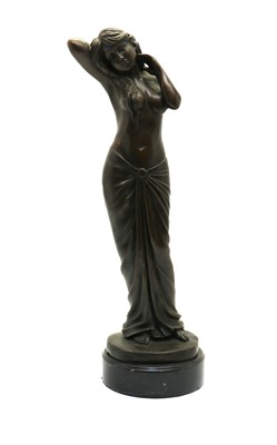 Lot 134 - A bronze figure