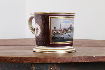 Lot 78 - A large Worcester porcelain mug