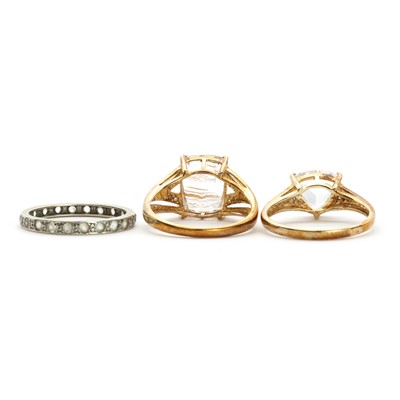 Lot 257 - Three gold rings