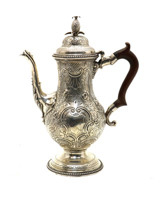 Lot 37 - A George III silver coffee pot