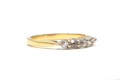 Lot 92 - An 18ct gold five stone diamond ring