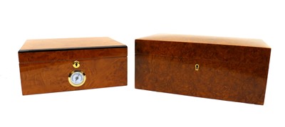 Lot 309 - A Dunhill burr wood humidor