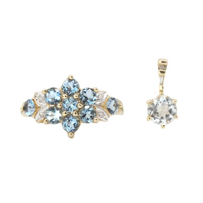 Lot 196 - A 9ct gold aquamarine and diamond ring