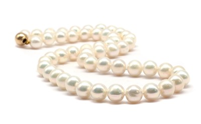 Lot 202 - A single row cultured freshwater pearl necklace