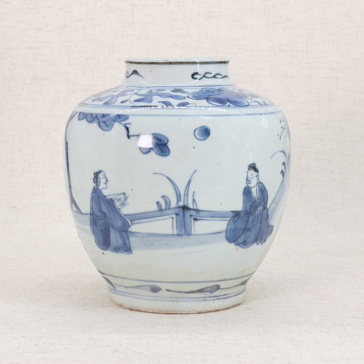 Lot 15 - A Chinese blue and white jar