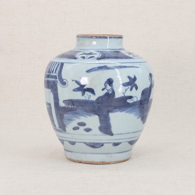 Lot 14 - A Chinese blue and white jar