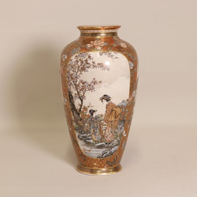 Lot 181 - A Japanese Satsuma ware vase