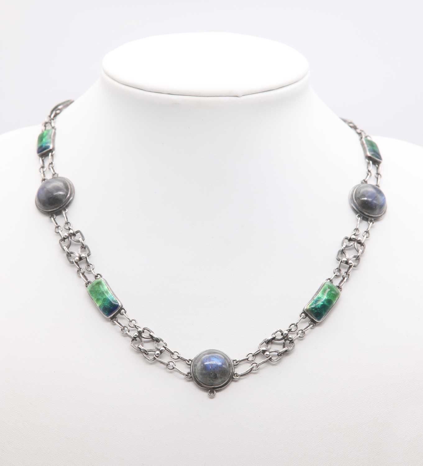 Lot 141 - An Arts & Crafts silver Newlyn enamel and labradorite necklace, c.1900