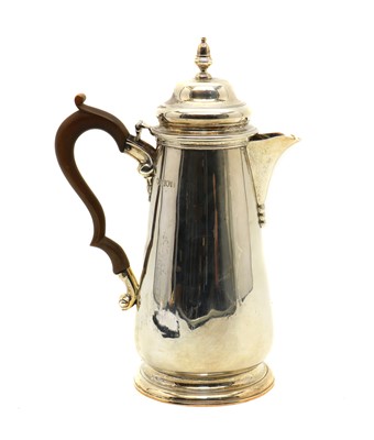Lot 43 - A George III style silver coffee pot