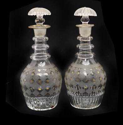 Lot 118 - A engraved and gilt glass service