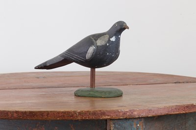 Lot 249 - A carved and painted decoy pigeon